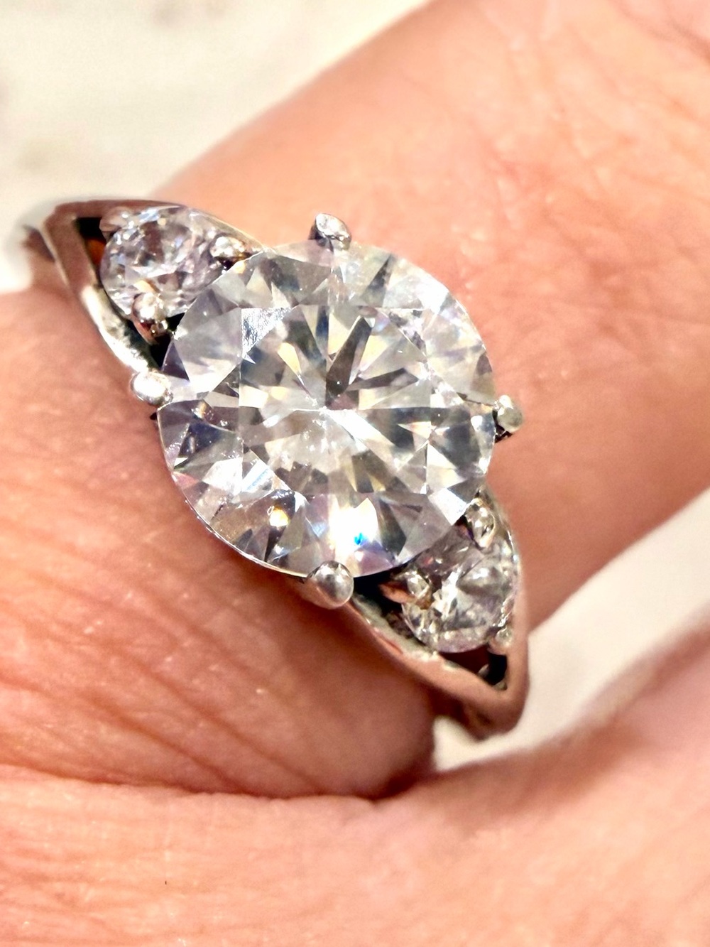 Vintage 925 Sterling Silver 3-Stone Engagement Ring - Open Split Shank SZ 7.25